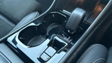 Volvo XC40 2.0 B4P Plus Dark 5dr Auto Petrol Estate